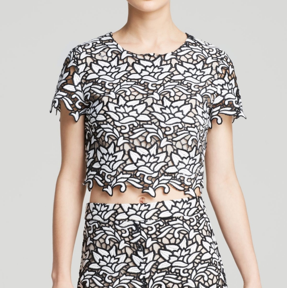 Alice + Olivia Eve Floral Crop Top